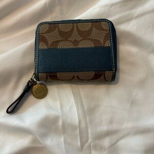 Vintage Coach Brown and Blue Logo Wallet